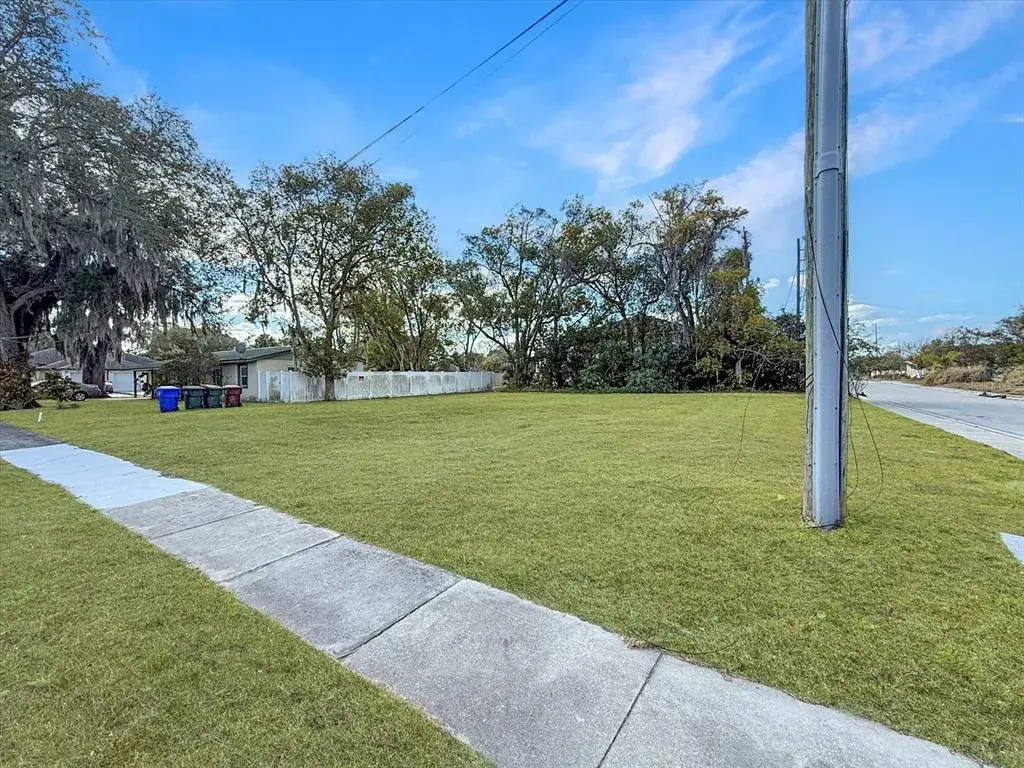 Dillingham Avenue, Kissimmee, FL, 34741