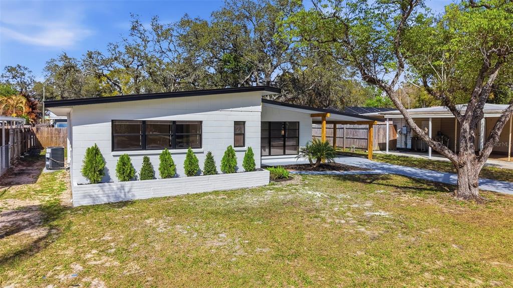 8014 N Lynn Avenue, Tampa, FL, 33604