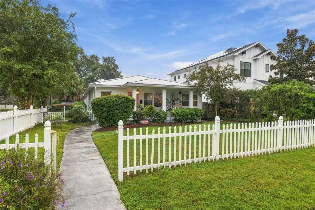 Property for sale at 4200 W EMPEDRADO STREET, TAMPA, FL, 33629