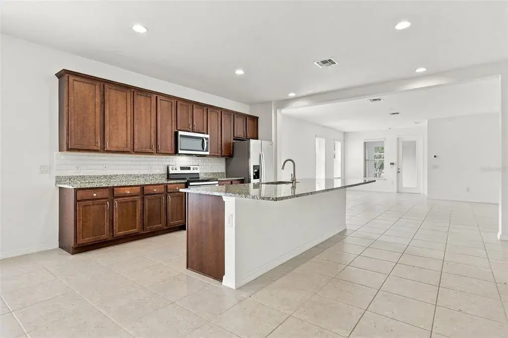 Property for sale at 8518 NEMOURS PARKWAY, ORLANDO, FL, 32827