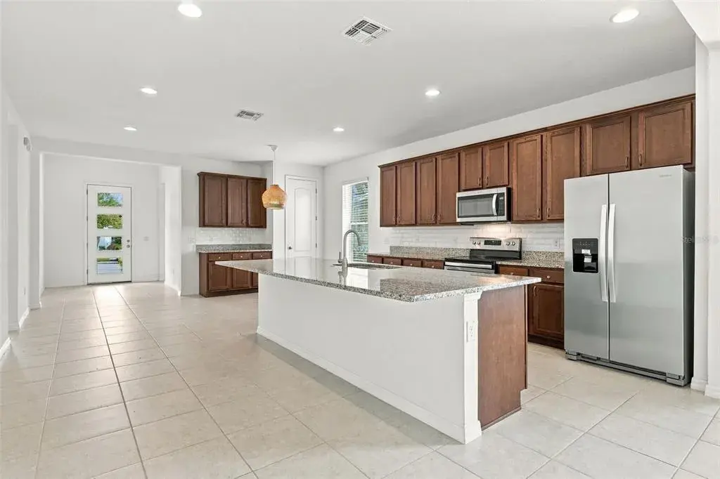 Property for sale at 8518 NEMOURS PARKWAY, ORLANDO, FL, 32827