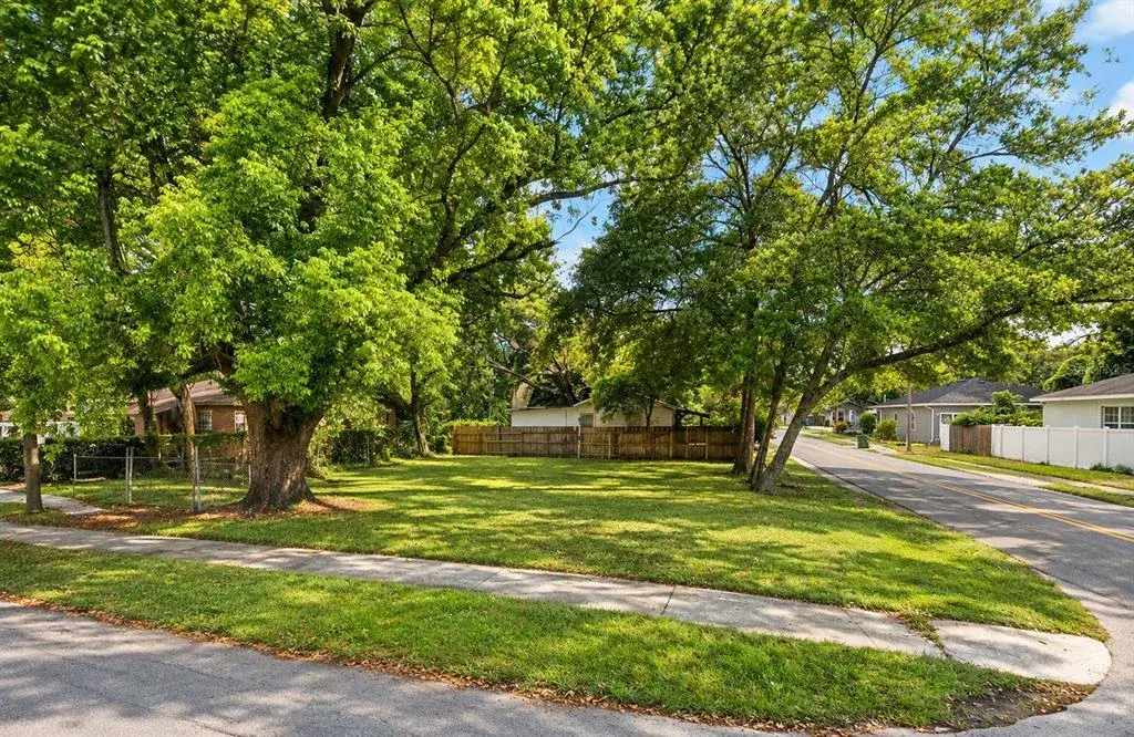 Property for sale at 8118 N 14TH STREET, TAMPA, FL, 33604