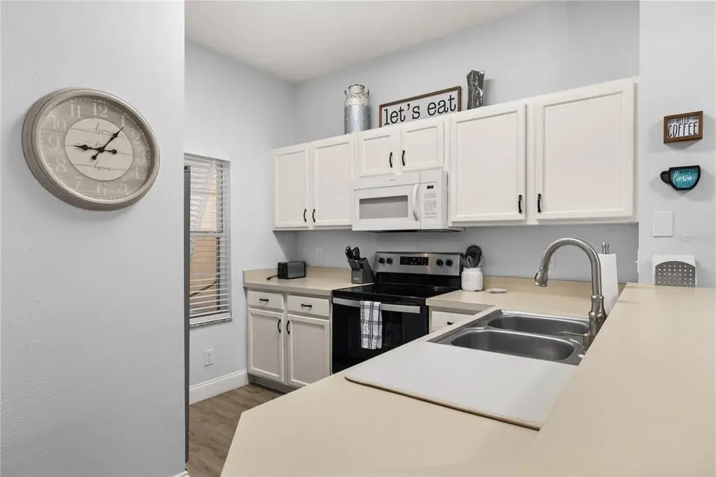 Property for sale at 8424 CRYSTAL COVE LOOP, KISSIMMEE, FL, 34747