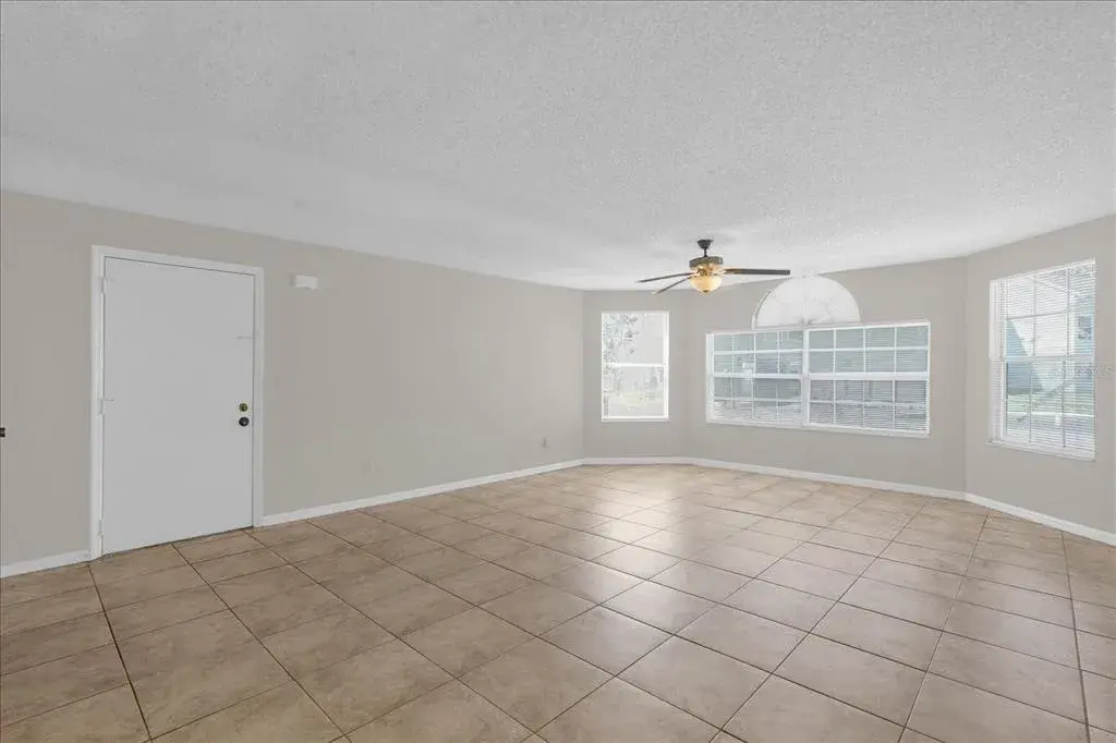 Property for sale at 2731 N POINCIANA BOULEVARD UNIT 107, KISSIMMEE, FL, 34746