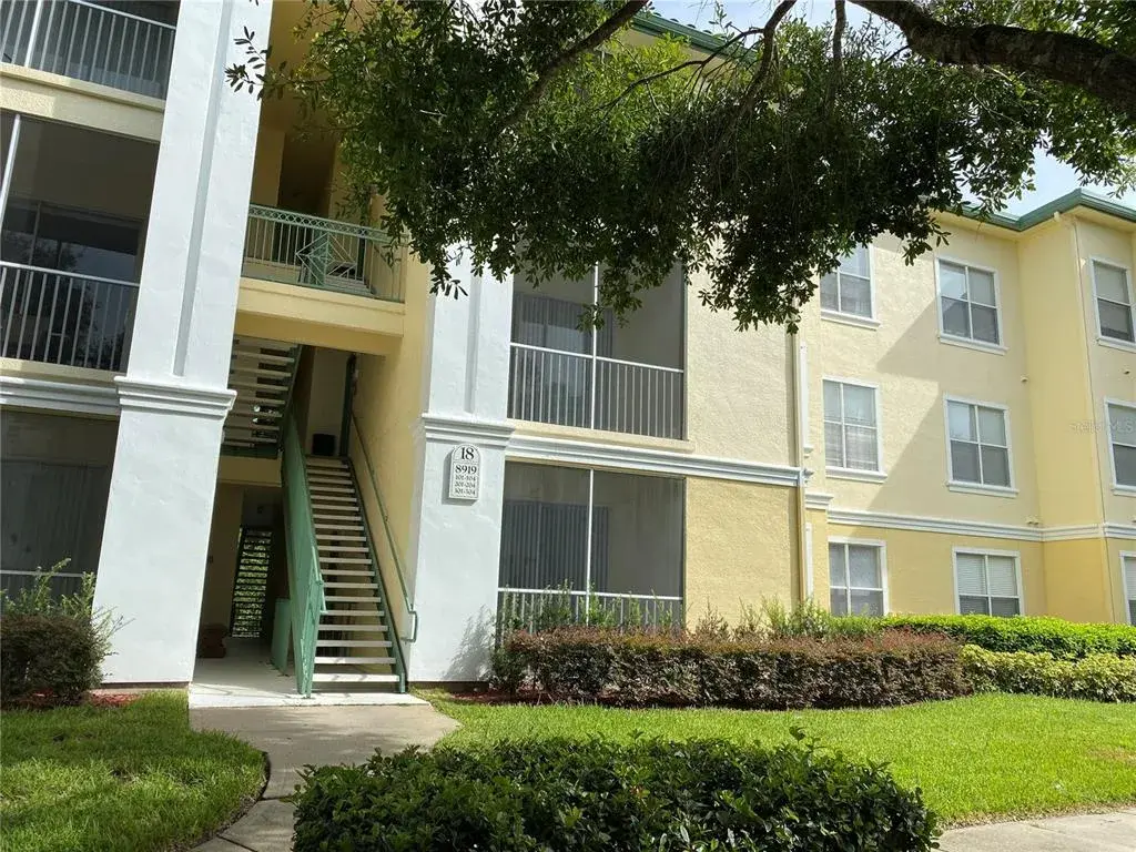 Property for sale at 8919 LEGACY COURT UNIT 18 204, KISSIMMEE, FL, 34747
