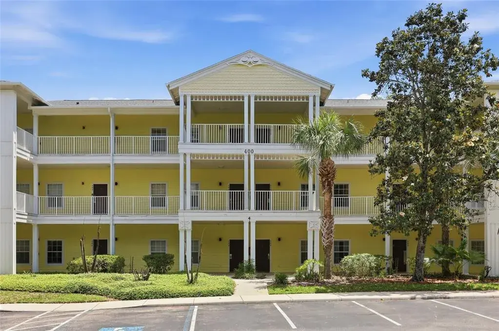 Property for sale at 410 LUCAYA LOOP UNIT 4204, DAVENPORT, FL, 33897