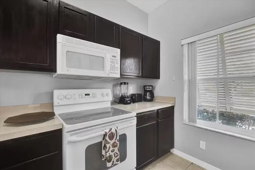 Property for sale at 8515 CRYSTAL COVE LOOP, KISSIMMEE, FL, 34747