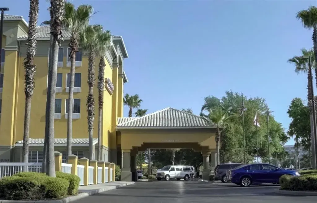 Property for sale at 3000 MAINGATE LANE UNIT 317, KISSIMMEE, FL, 34747