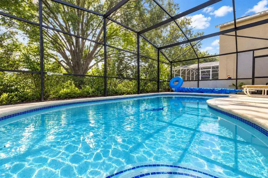 Property for sale at 425 CASTLEMAIN CIRCLE, DAVENPORT, FL, 33897