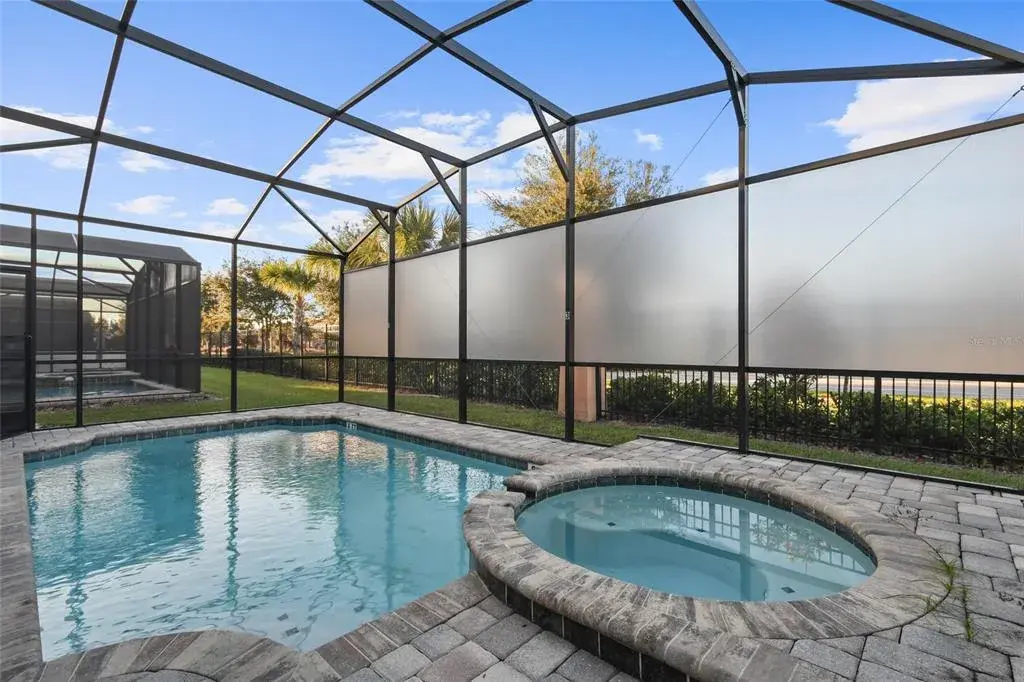 8931 AMELIA DOWNS