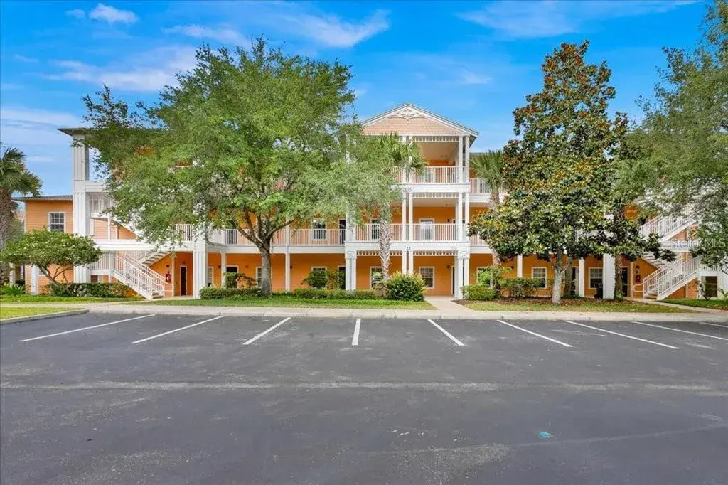 Property for sale at 103 ROGUES RETREAT UNIT 22-103, DAVENPORT, FL, 33897