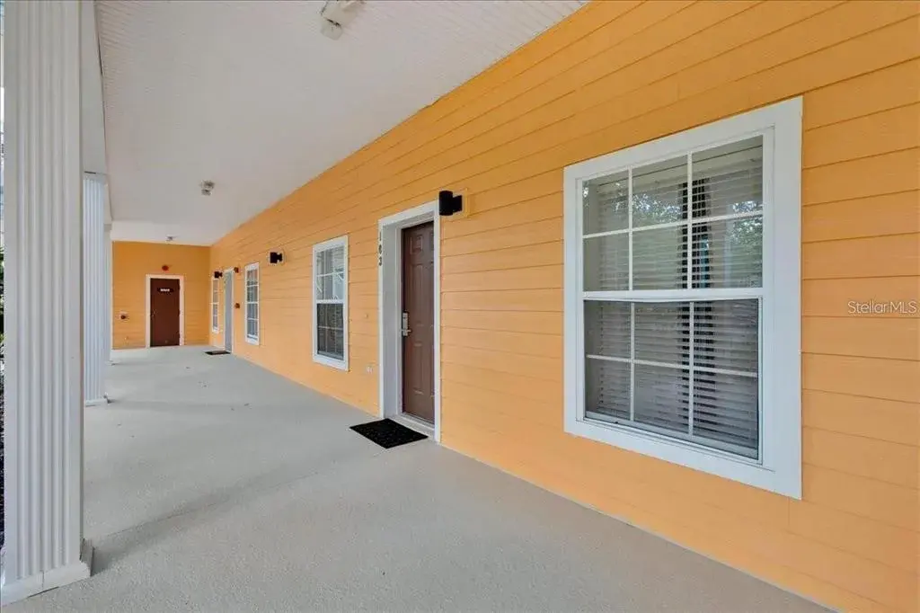 Property for sale at 103 ROGUES RETREAT UNIT 22-103, DAVENPORT, FL, 33897