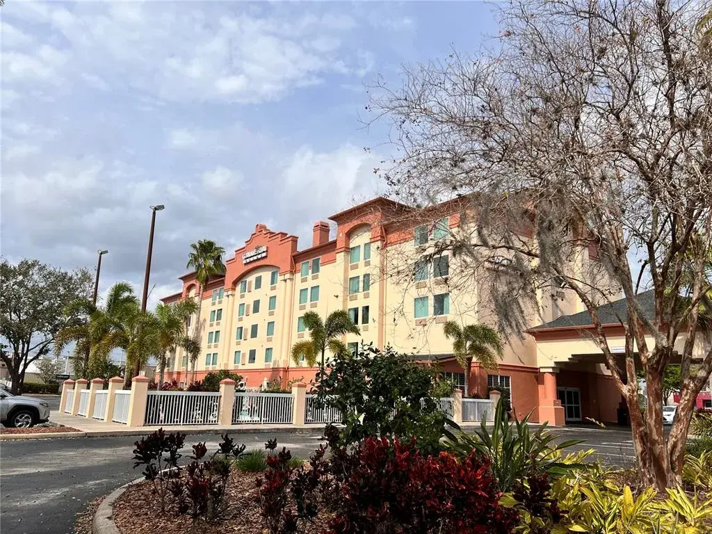 Property for sale at 3000 MAINGATE LANE UNIT 212, KISSIMMEE, FL, 34747