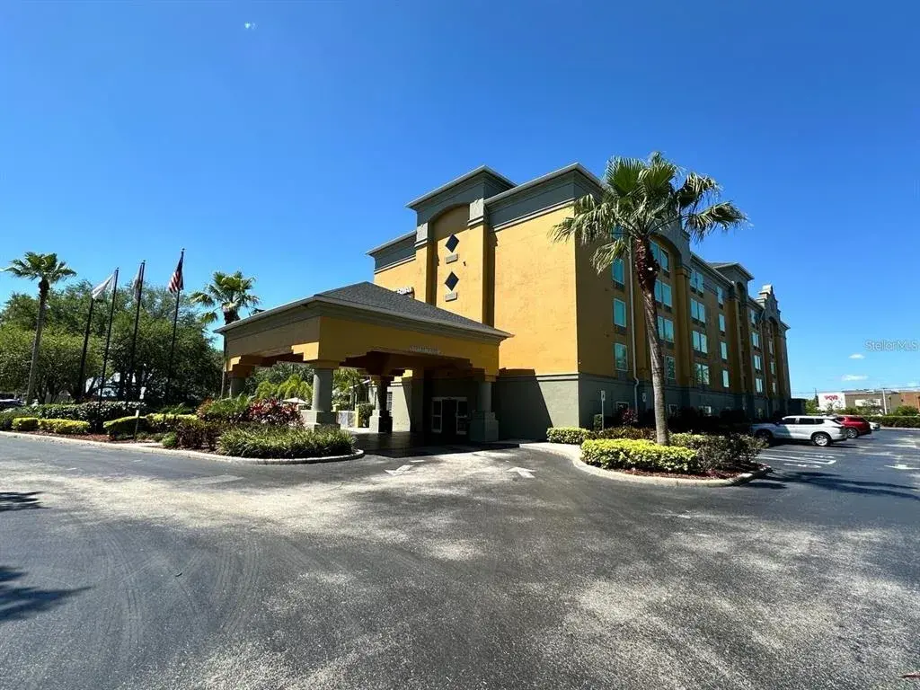 Property for sale at 3000 MAINGATE LANE UNIT 326, KISSIMMEE, FL, 34747