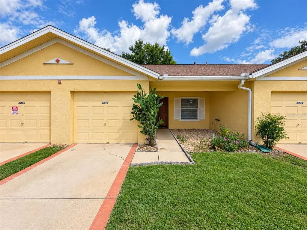 Property for sale at 3213 QUEEN PALMS COURT, KISSIMMEE, FL, 34747
