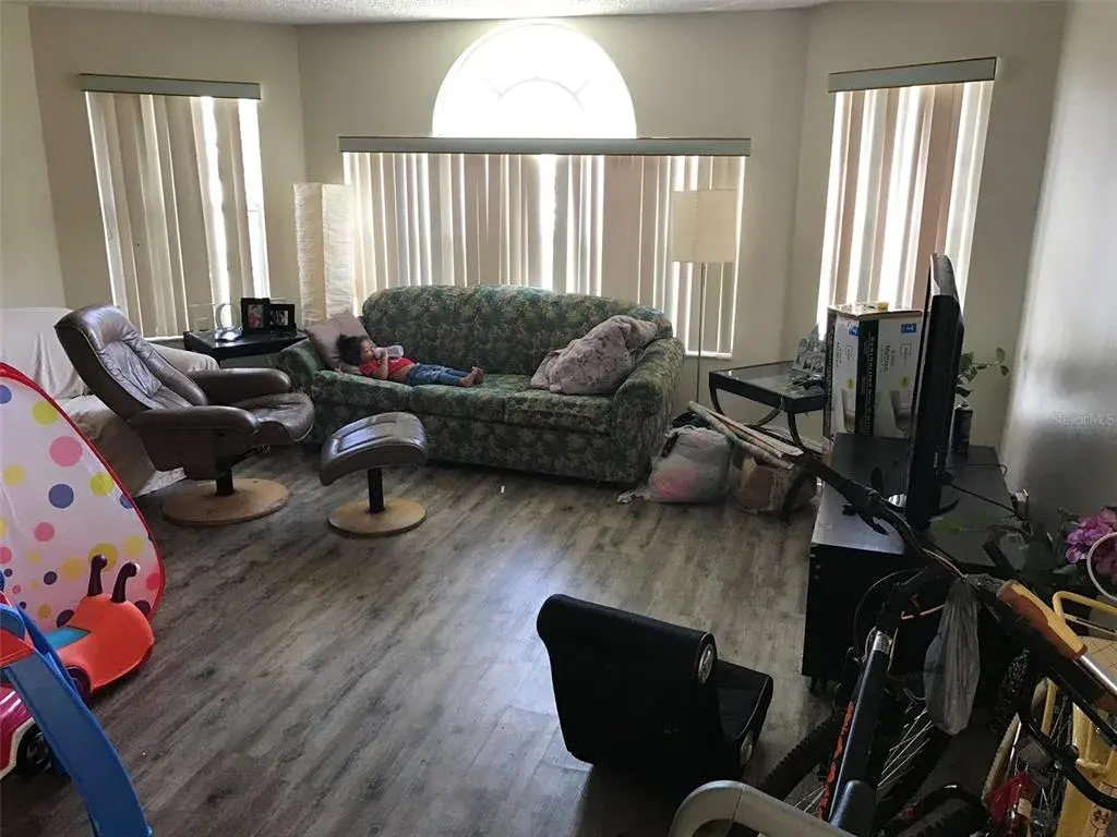 Property for sale at 2468 SWEETWATER CLUB CIRCLE UNIT 111, KISSIMMEE, FL, 34746