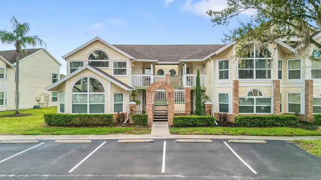 Property for sale at 5006 LAGUNA BAY CIRCLE UNIT 58, KISSIMMEE, FL, 34746