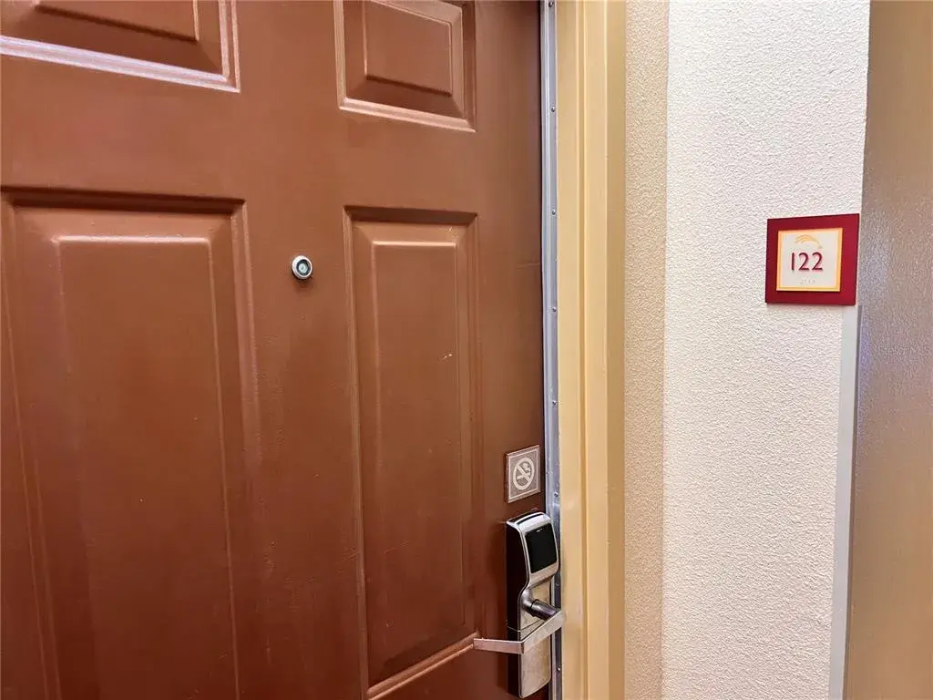 Property for sale at 3000 MAINGATE LANE UNIT 122, KISSIMMEE, FL, 34747