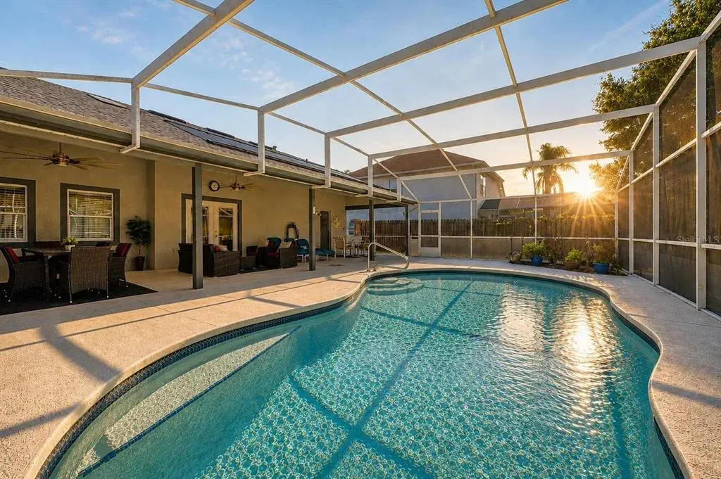 Property for sale at 2948 PEMBRIDGE STREET, KISSIMMEE, FL, 34747