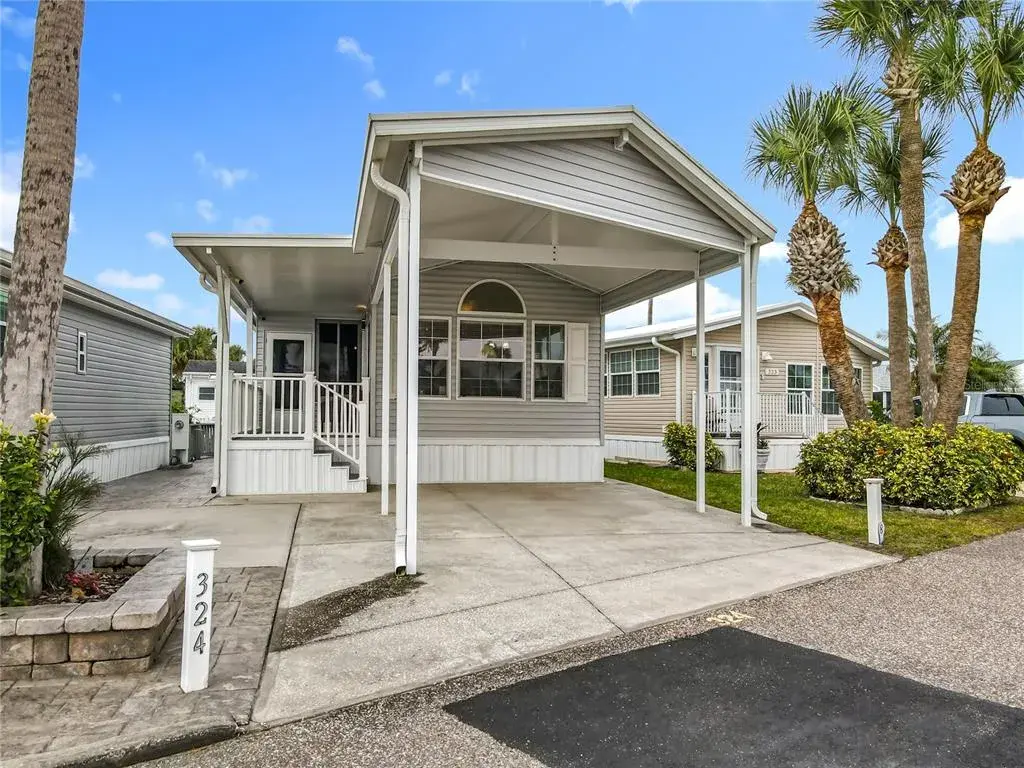 Property for sale at 9000 US HWY 192 UNIT 324, CLERMONT, FL, 34714