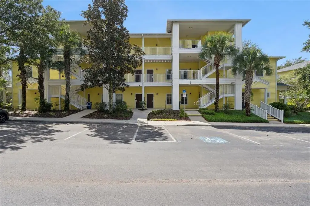 Property for sale at 203 LUCAYA LOOP, DAVENPORT, FL, 33897