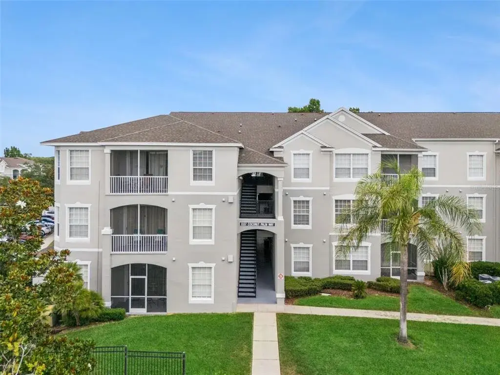 Property for sale at 8107 COCONUT PALM WAY UNIT 205, KISSIMMEE, FL, 34747