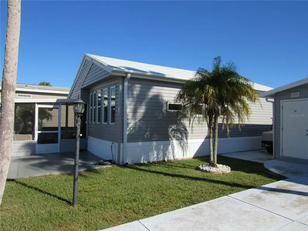 Property for sale at 9000 US HWY 192 UNIT 600, CLERMONT, FL, 34714