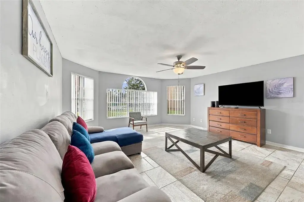 Property for sale at 2486 SWEETWATER CLUB CIRCLE UNIT 75, KISSIMMEE, FL, 34746