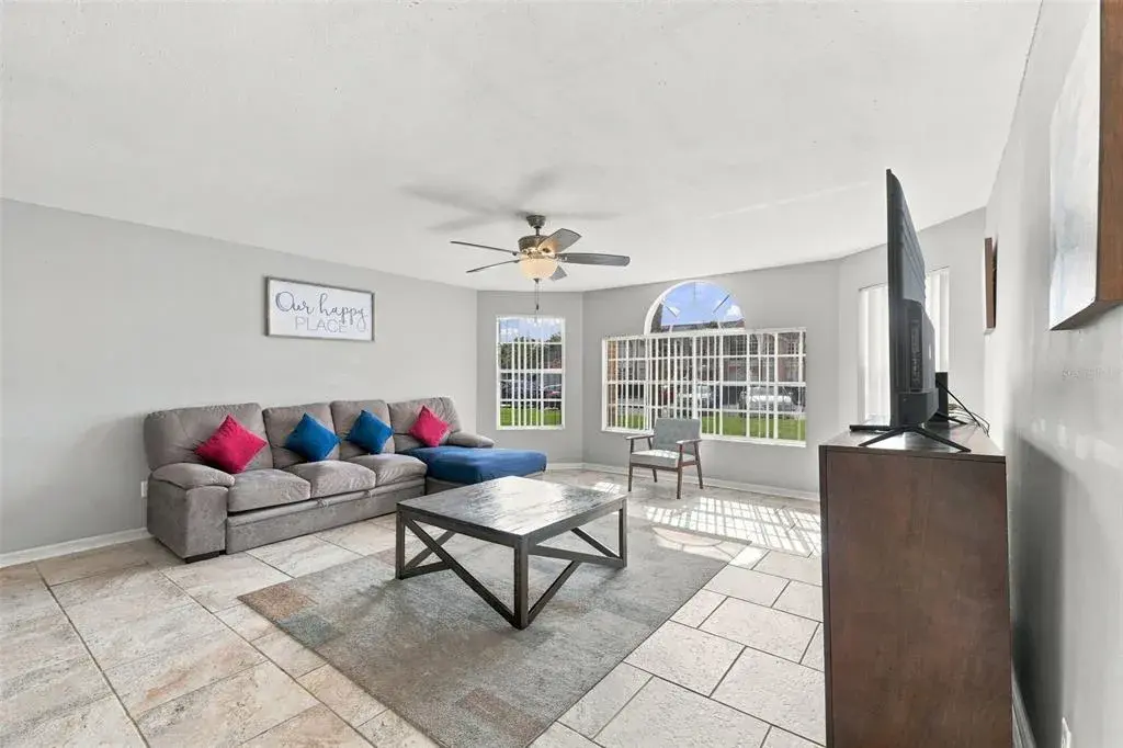 Property for sale at 2486 SWEETWATER CLUB CIRCLE UNIT 75, KISSIMMEE, FL, 34746