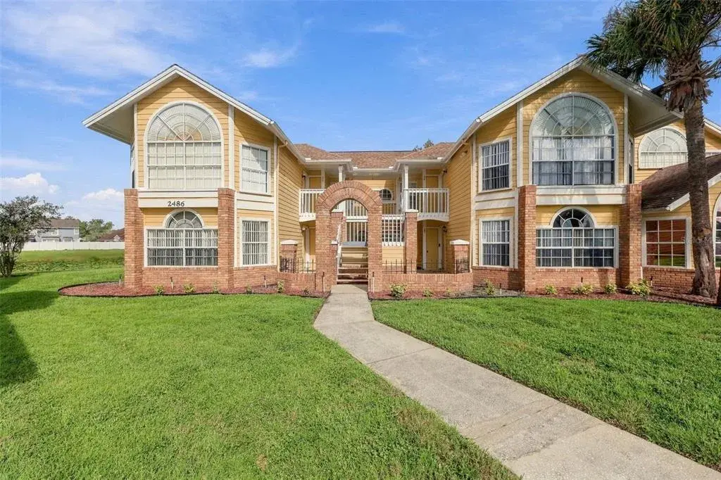Property for sale at 2486 SWEETWATER CLUB CIRCLE UNIT 75, KISSIMMEE, FL, 34746