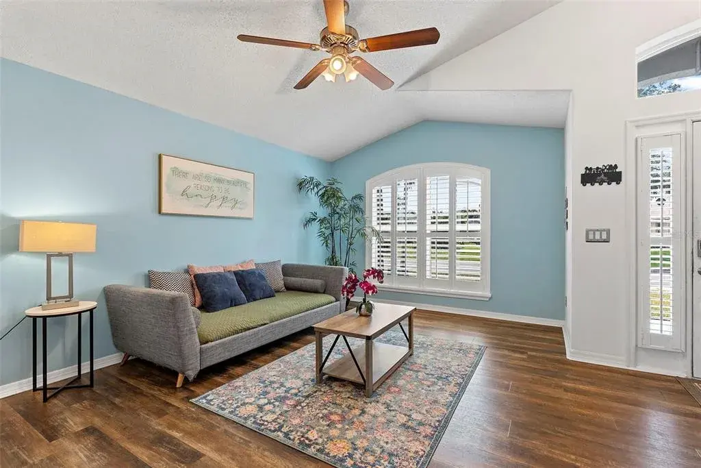 Property for sale at 1541 INDIAN OAKS TRAIL, KISSIMMEE, FL, 34747