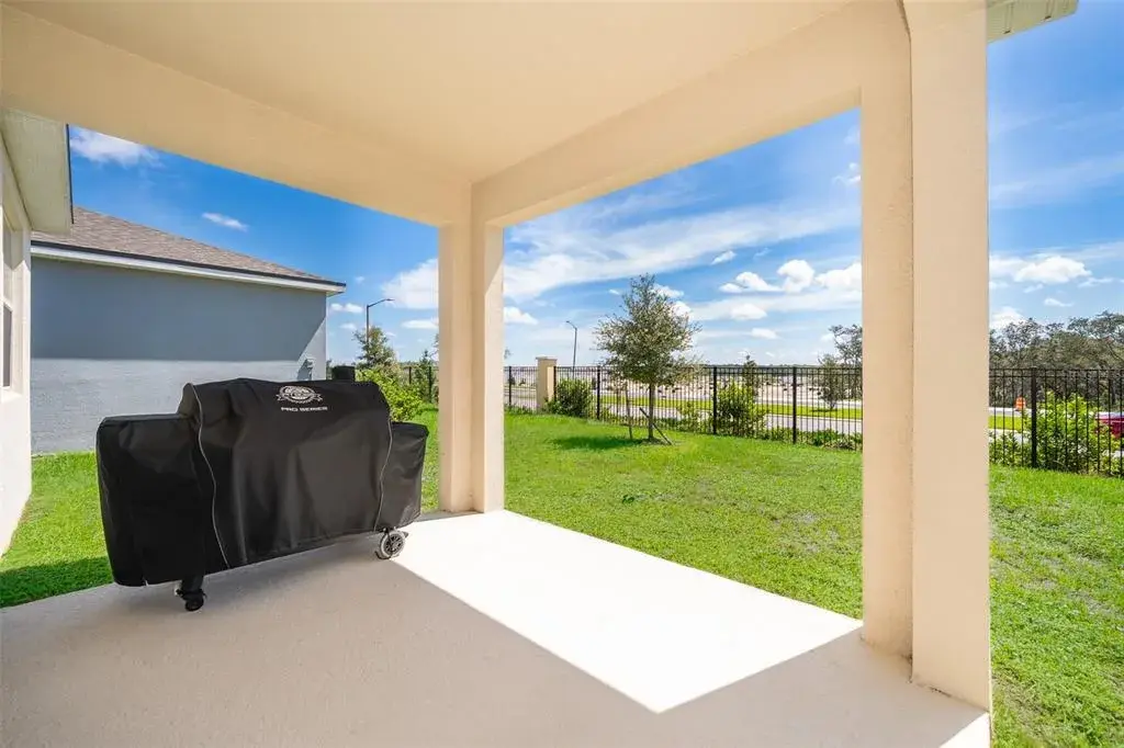 Property for sale at 1073 TURQUOISE WAVES COVE, KISSIMMEE, FL, 34747