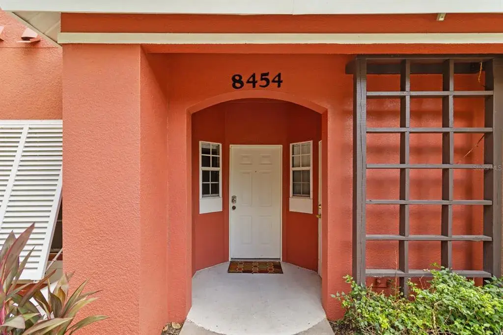 Property for sale at 8454 CRYSTAL COVE LOOP, KISSIMMEE, FL, 34747