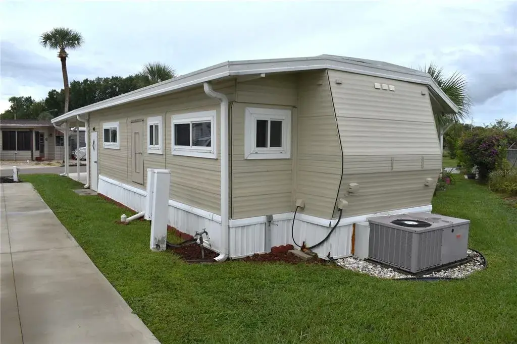 Property for sale at 9000 US HWY 192 UNIT 52, CLERMONT, FL, 34714