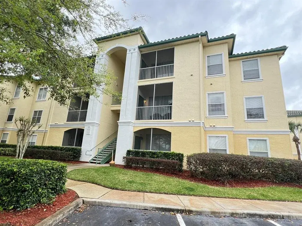 Property for sale at 8826 DUNES COURT UNIT 207, KISSIMMEE, FL, 34747