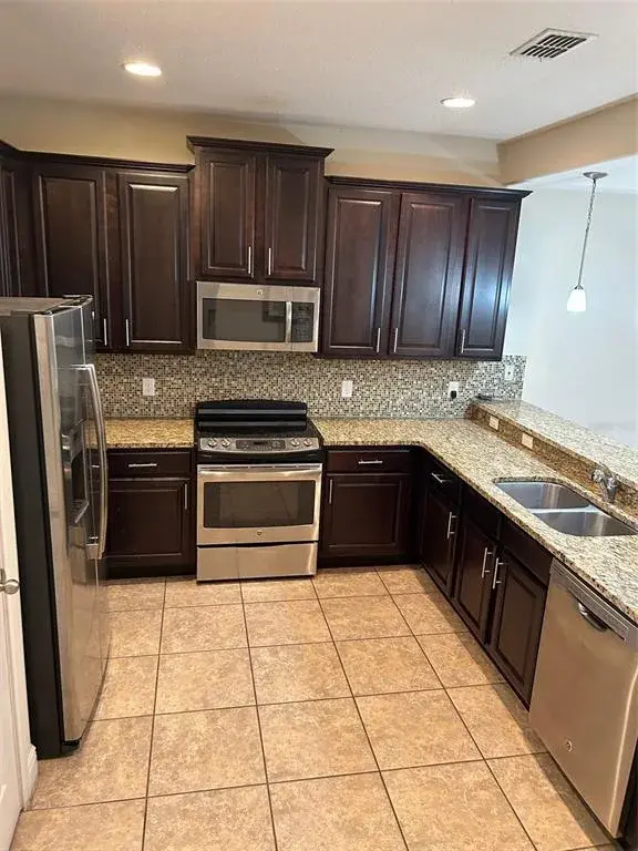 Property for sale at 8135 ROSEVILLE BOULEVARD, DAVENPORT, FL, 33896