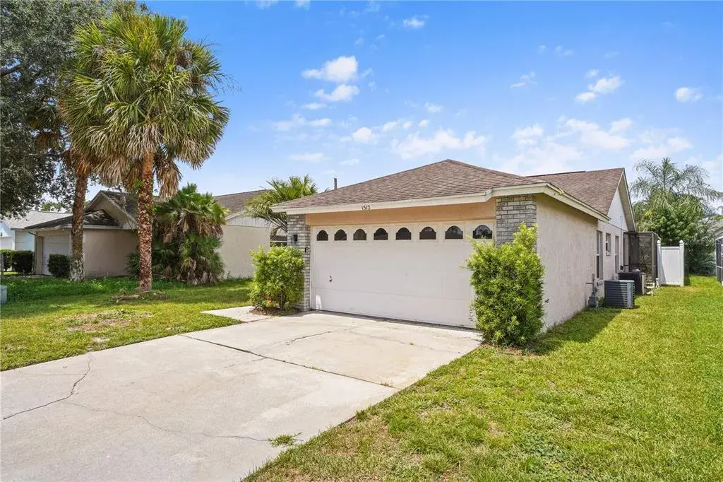 Property for sale at 1512 OAK HILL TRAIL, KISSIMMEE, FL, 34747