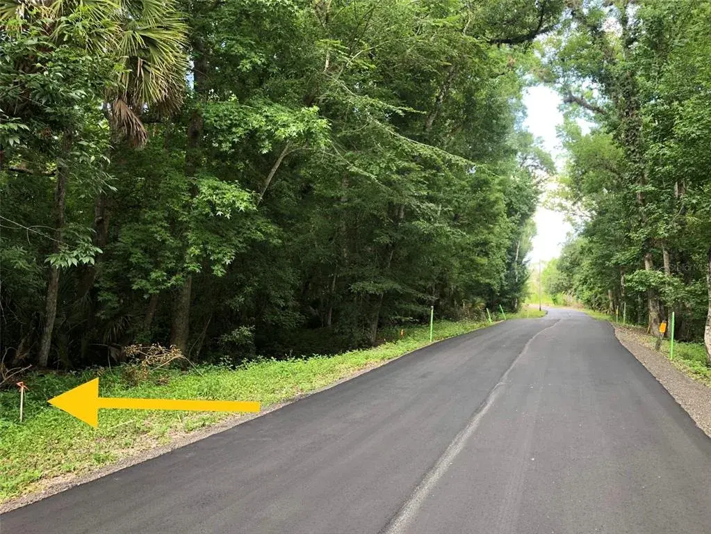 The lot is the third lot, located on the left when you turn onto Keefer Trl. after Baxter Rd