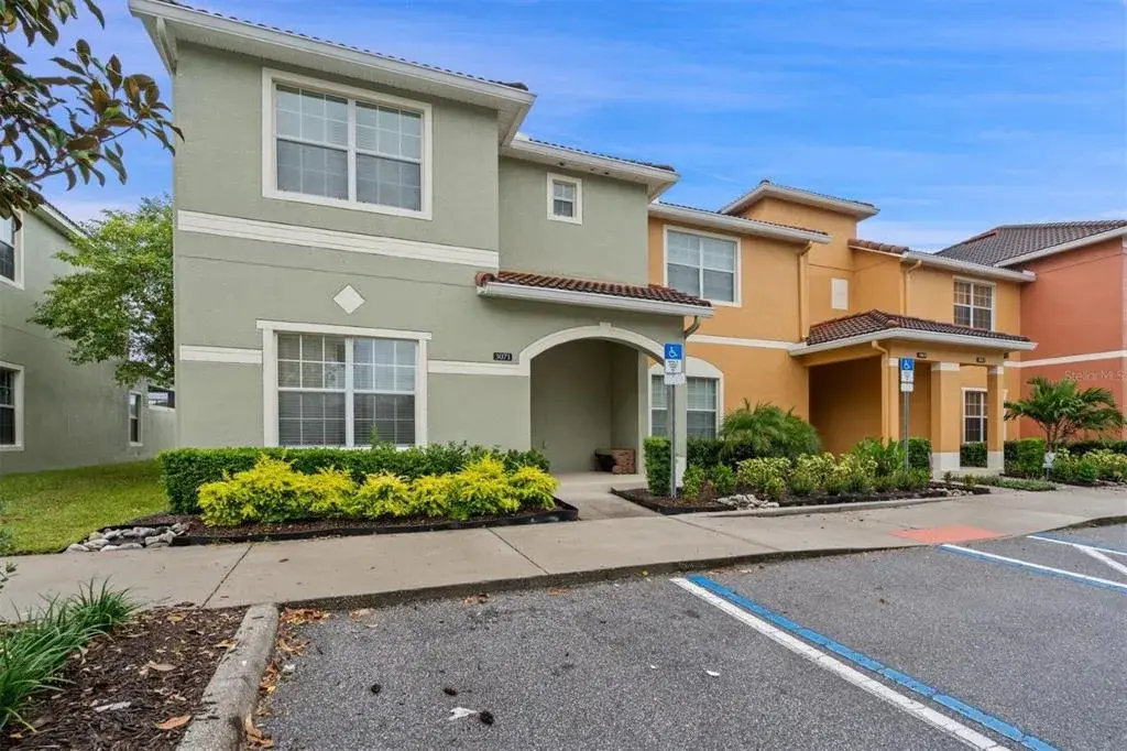 Property for sale at 3071 BEACH PALM AVENUE, KISSIMMEE, FL, 34747