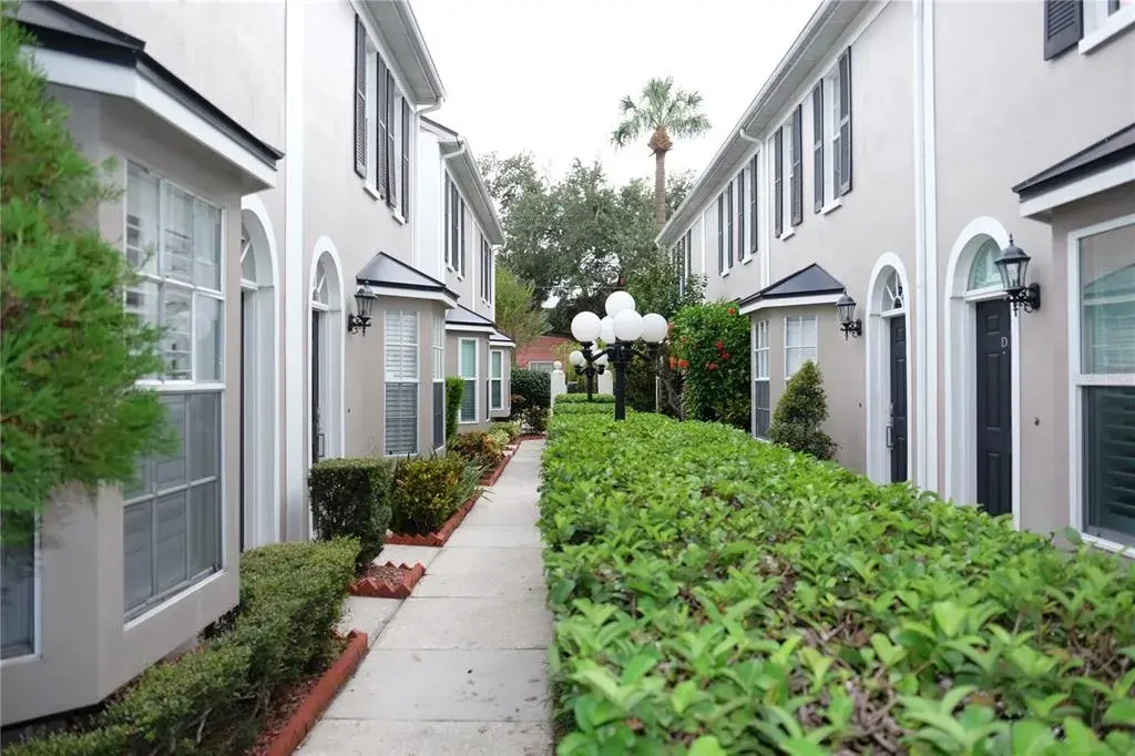 Property for sale at 3015 W CLEVELAND STREET UNIT J, TAMPA, FL, 33609