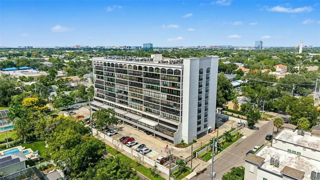Property for sale at 3211 W SWANN AVENUE UNIT 203, TAMPA, FL, 33609