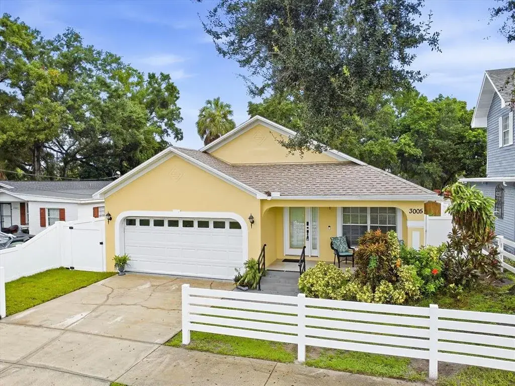 Property for sale at 3005 W CHESTNUT STREET, TAMPA, FL, 33607