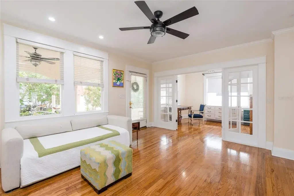 Property for sale at 2912 W NEPTUNE STREET, TAMPA, FL, 33629