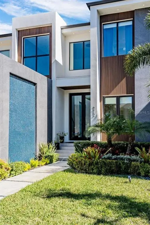 Property for sale at 212 S RENELLIE DRIVE, TAMPA, FL, 33609