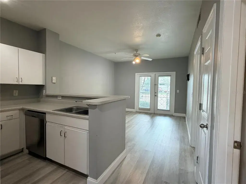 Property for sale at 1910 E PALM AVENUE UNIT 8106, TAMPA, FL, 33605