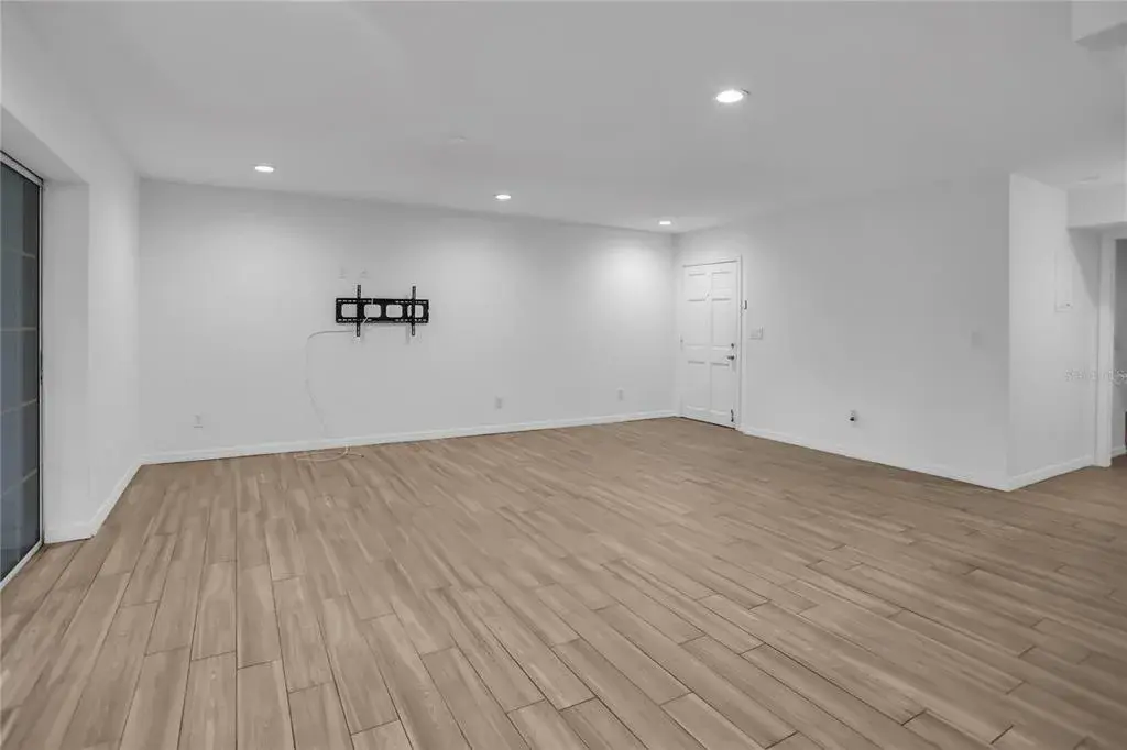 Property for sale at 468 W PAR STREET UNIT 468, ORLANDO, FL, 32804