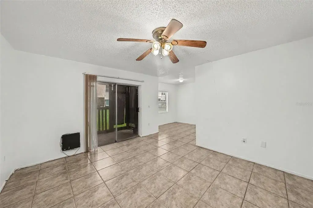 Property for sale at 305 E WELLINGTON COURT UNIT 64, TAMPA, FL, 33604