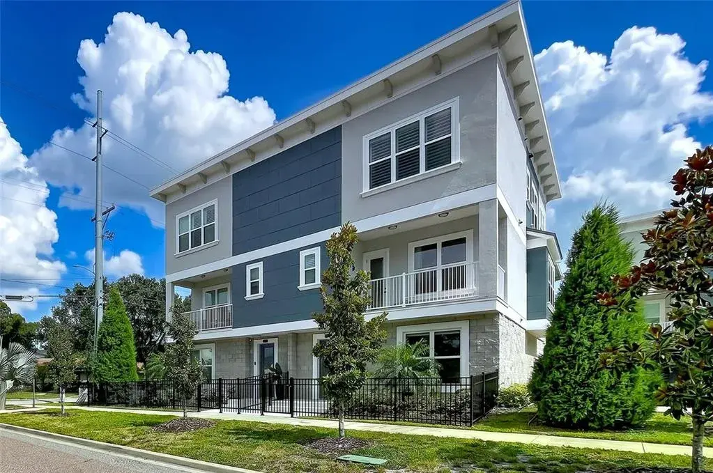 Property for sale at 3702 W ROLAND STREET UNIT 3, TAMPA, FL, 33609