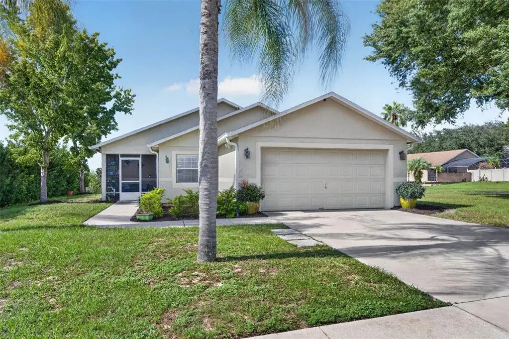 Property for sale at 1390 WILLOW CREST DRIVE, CLERMONT, FL, 34711