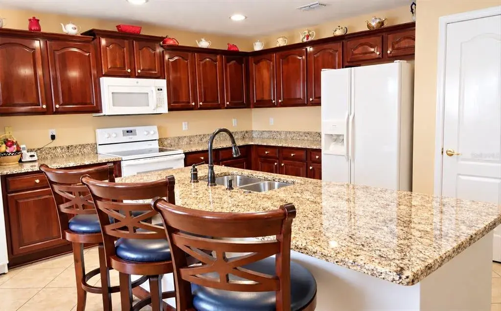 Kitchen island